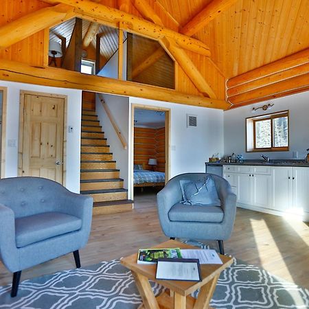 Southern Lakes Resort Tagish Buitenkant foto