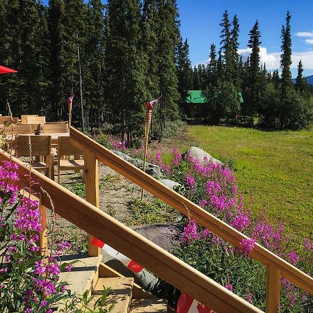 Southern Lakes Resort Tagish Buitenkant foto